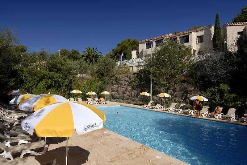 アパートホテル Odalys Residence Les MimosasSaint-Raphaël